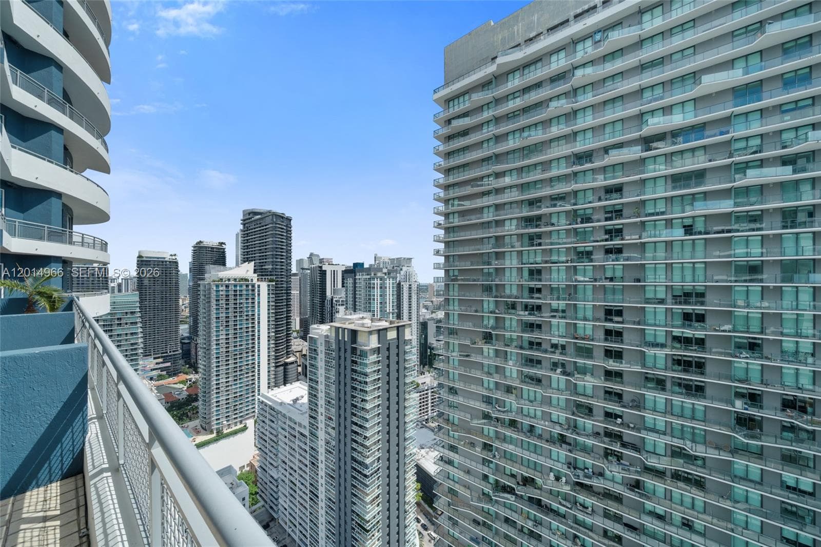 60 SW 13th St # 4008, Miami FL 33130 photo 3