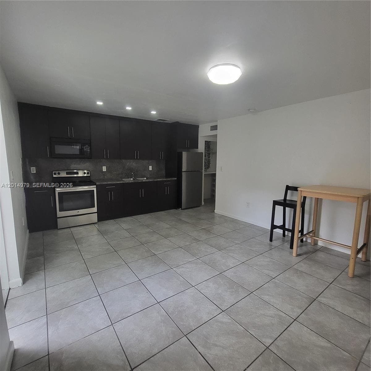 315 NW 59th St # 2, Miami FL 33127 photo 3