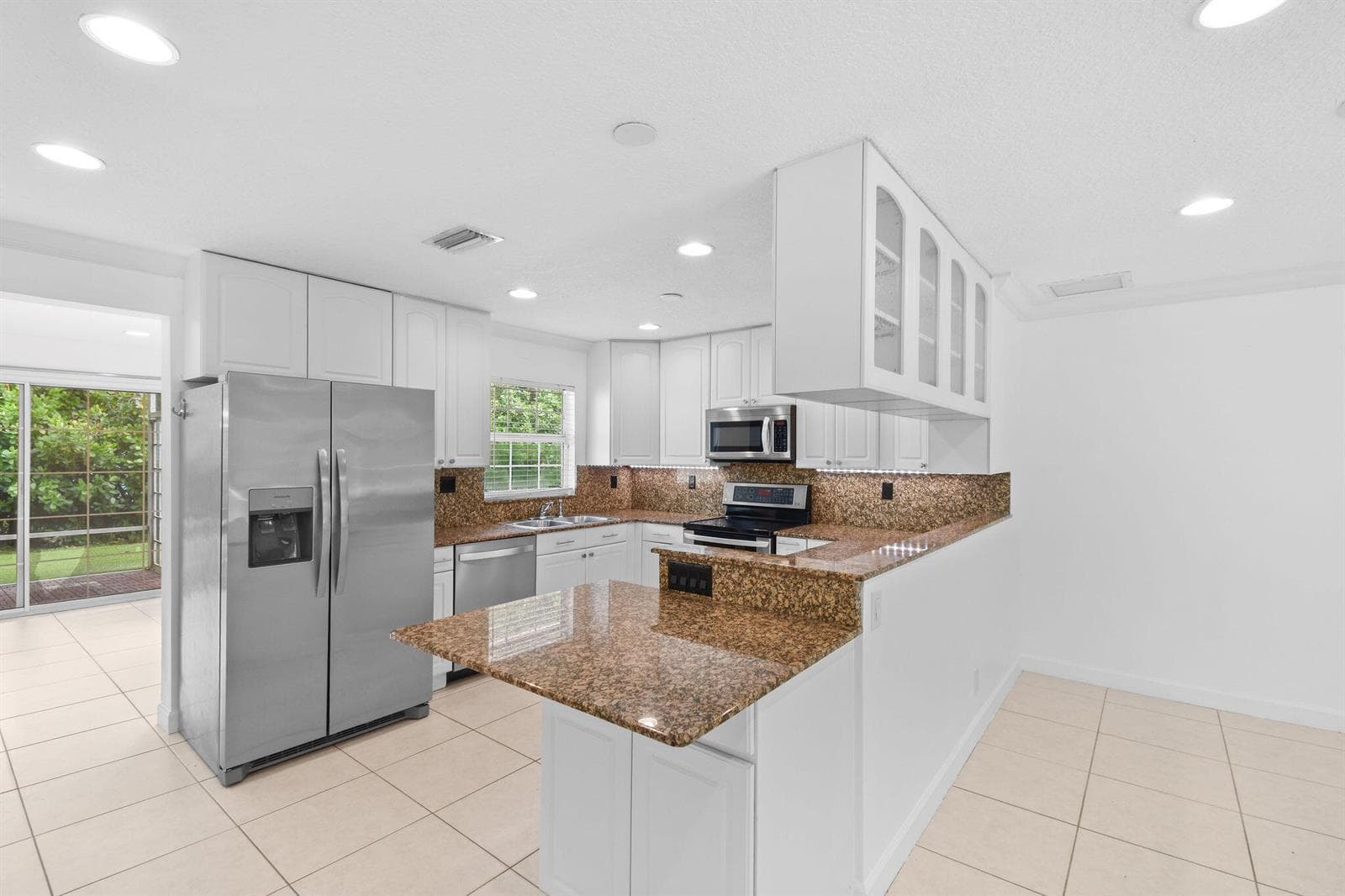 16582 Mellen Lane, FL 33478 photo 3