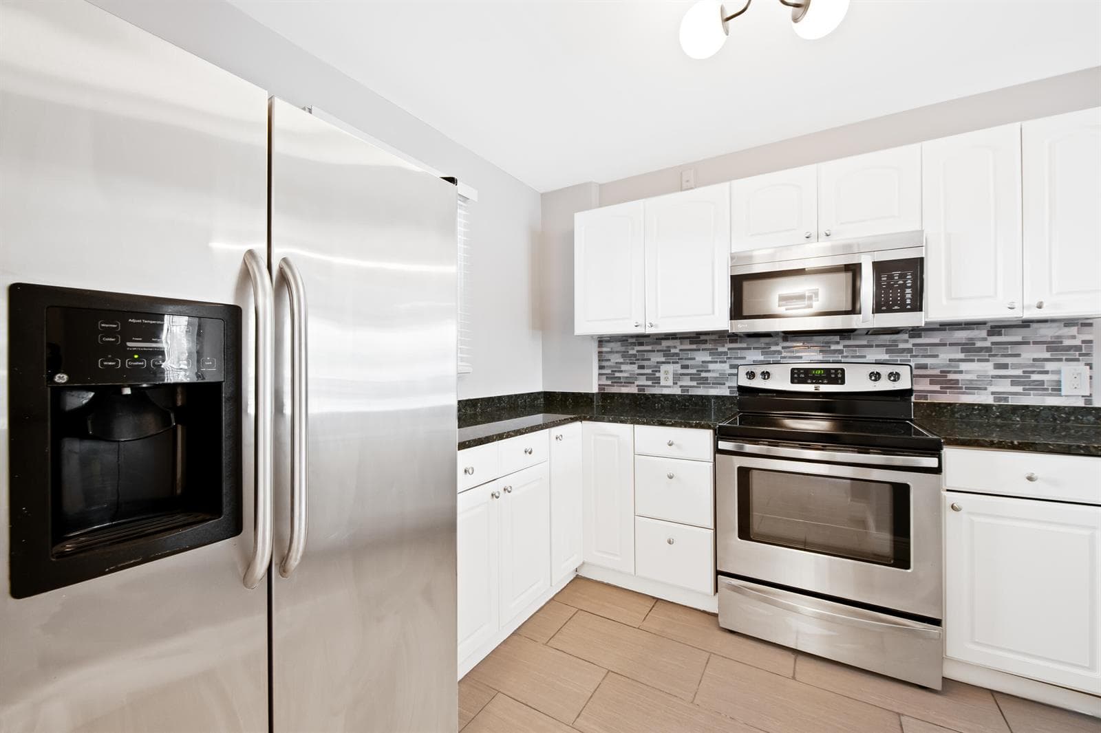 113 Royal Park Drive # 2h, Oakland Park FL 33309 photo 2