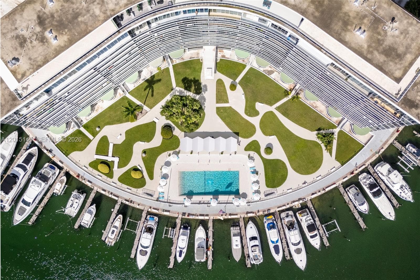 900 Bay Dr DS14, Miami Beach FL 33141 photo 2