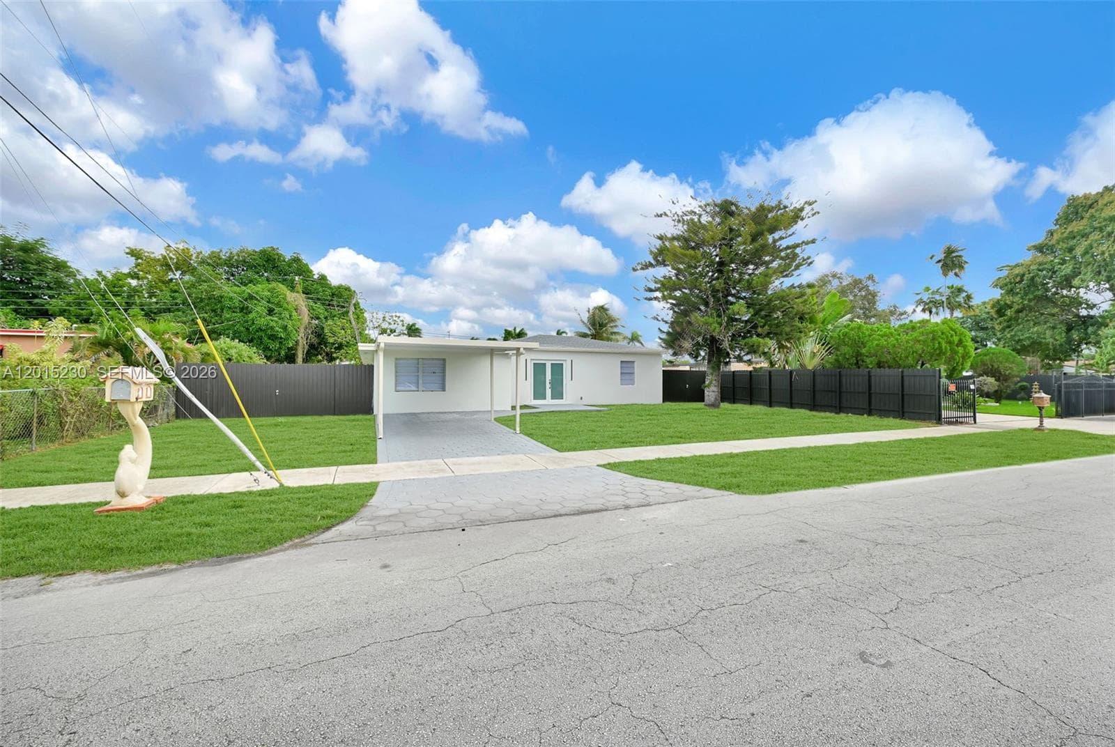 12621 NW 22nd Ct, Miami FL 33167 photo 3