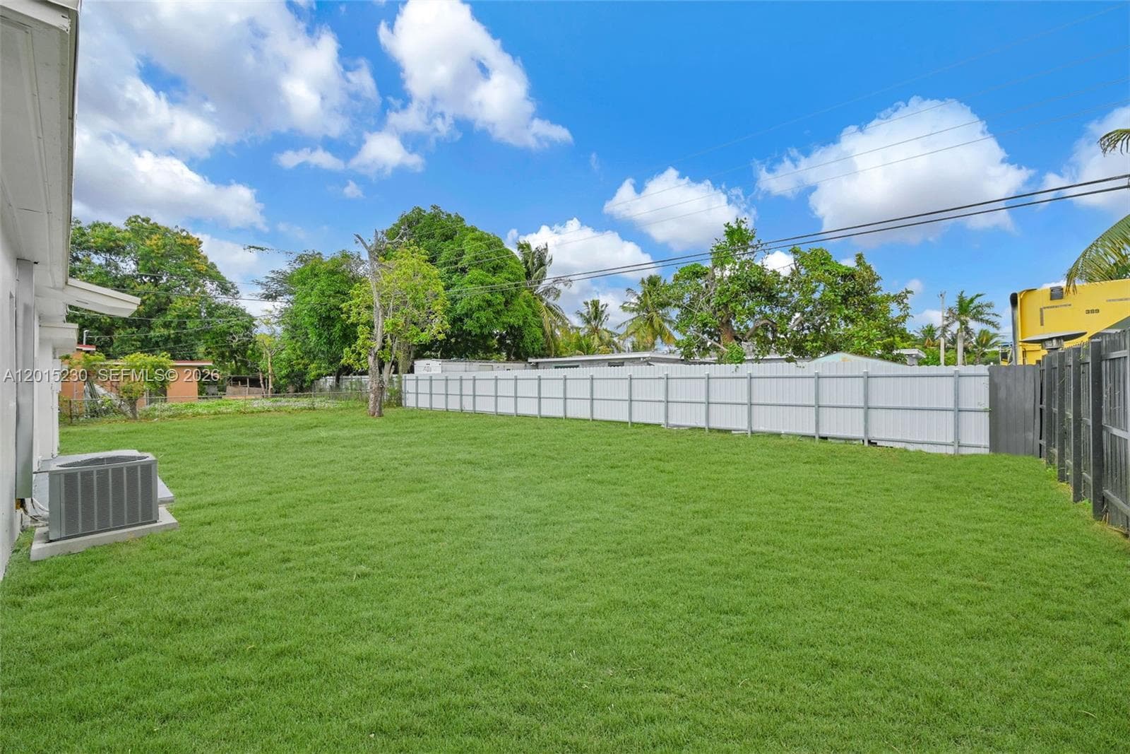 12621 NW 22nd Ct, Miami FL 33167 photo 5