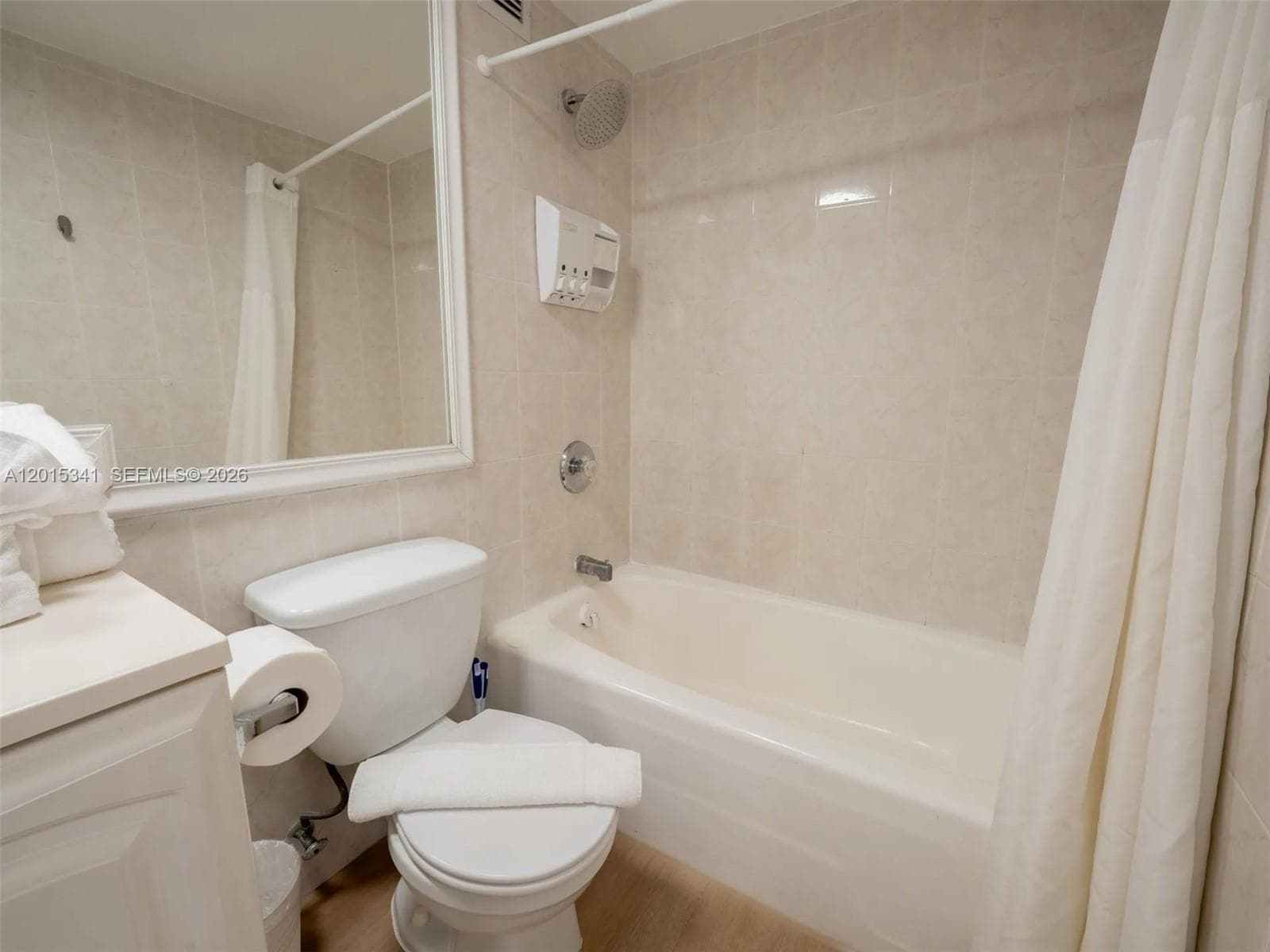 5445 Collins Ave # 1718, Miami Beach FL 33140 photo 5