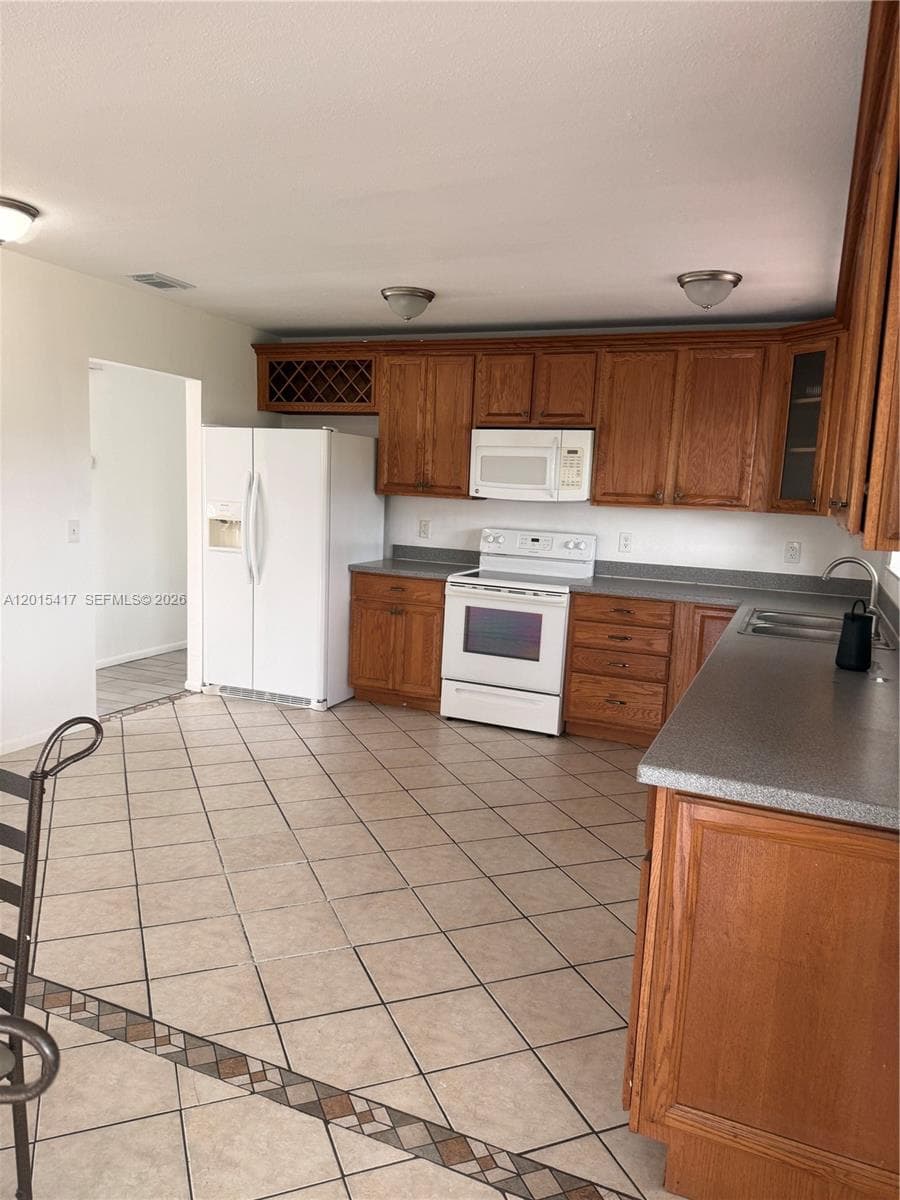731 SW 24th St, Vero Beach FL 32962 photo 5