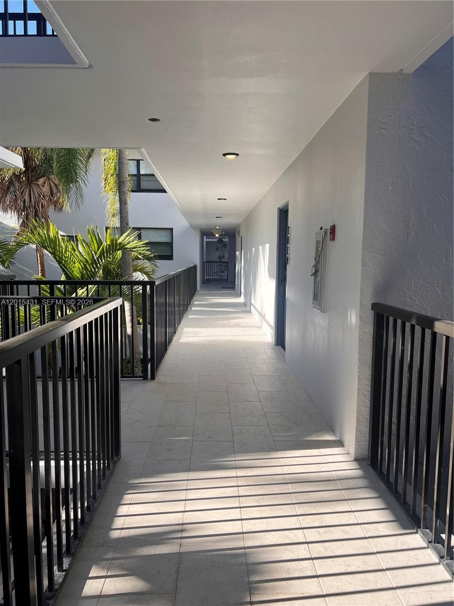 55 Ocean Lane Dr # 3030, Key Biscayne FL 33149
