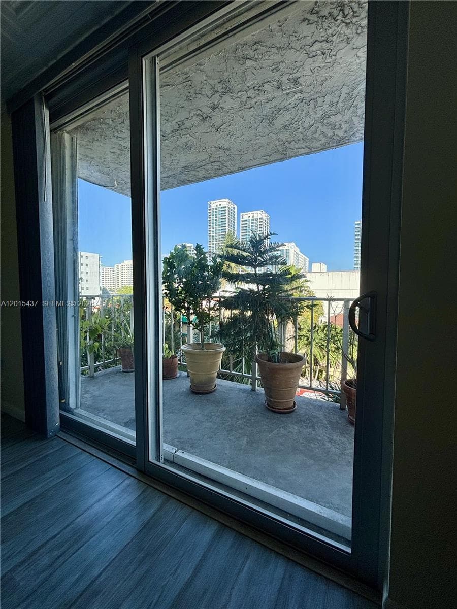 6801 Indian Creek Dr # 402, Miami Beach FL 33141 photo 5