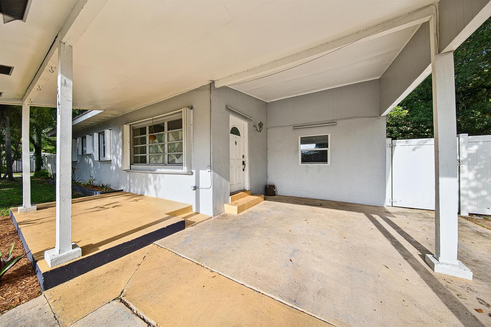 1425 SW 19th Avenue, Fort Lauderdale FL 33312 photo 2