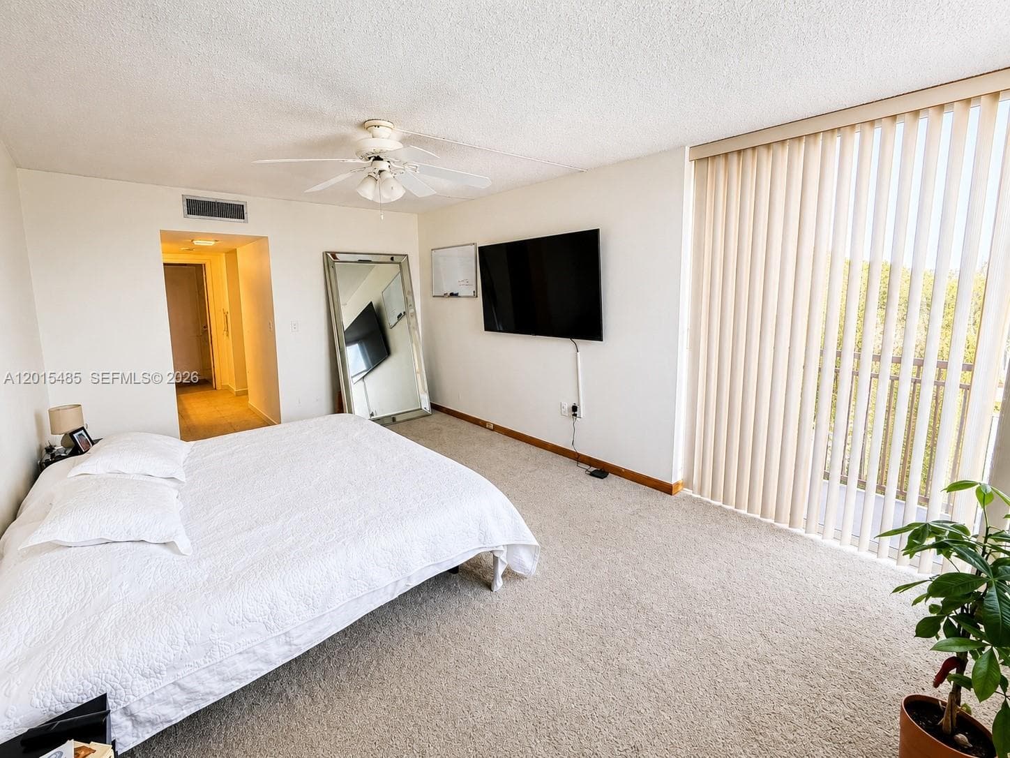 3375 N Country Club Dr # 407, Aventura FL 33180 photo 4