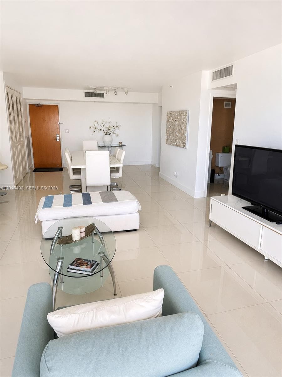 9195 Collins Ave # 1012, Surfside FL 33154 photo 2