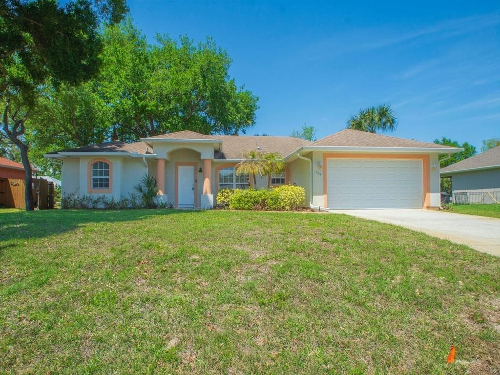 619 Carnival Terrace, Sebastian FL 32958 photo 3