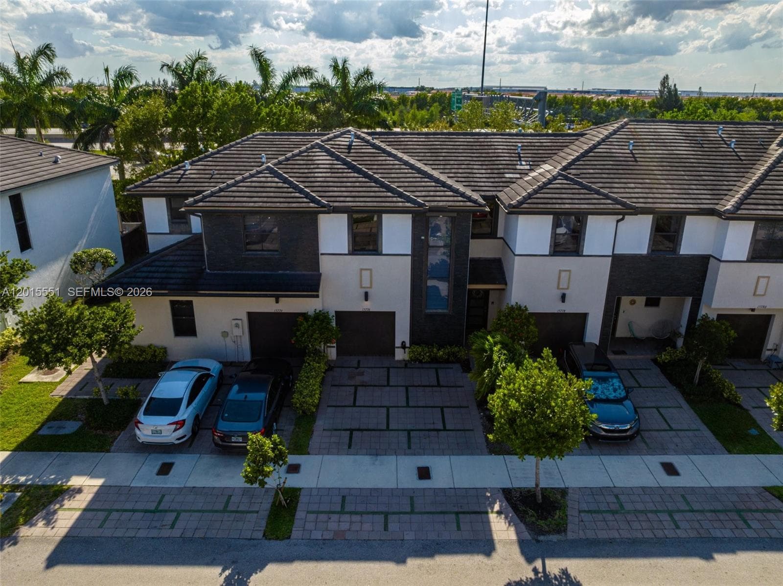 15776 NW 91st Ct, Miami Lakes FL 33018 photo 3