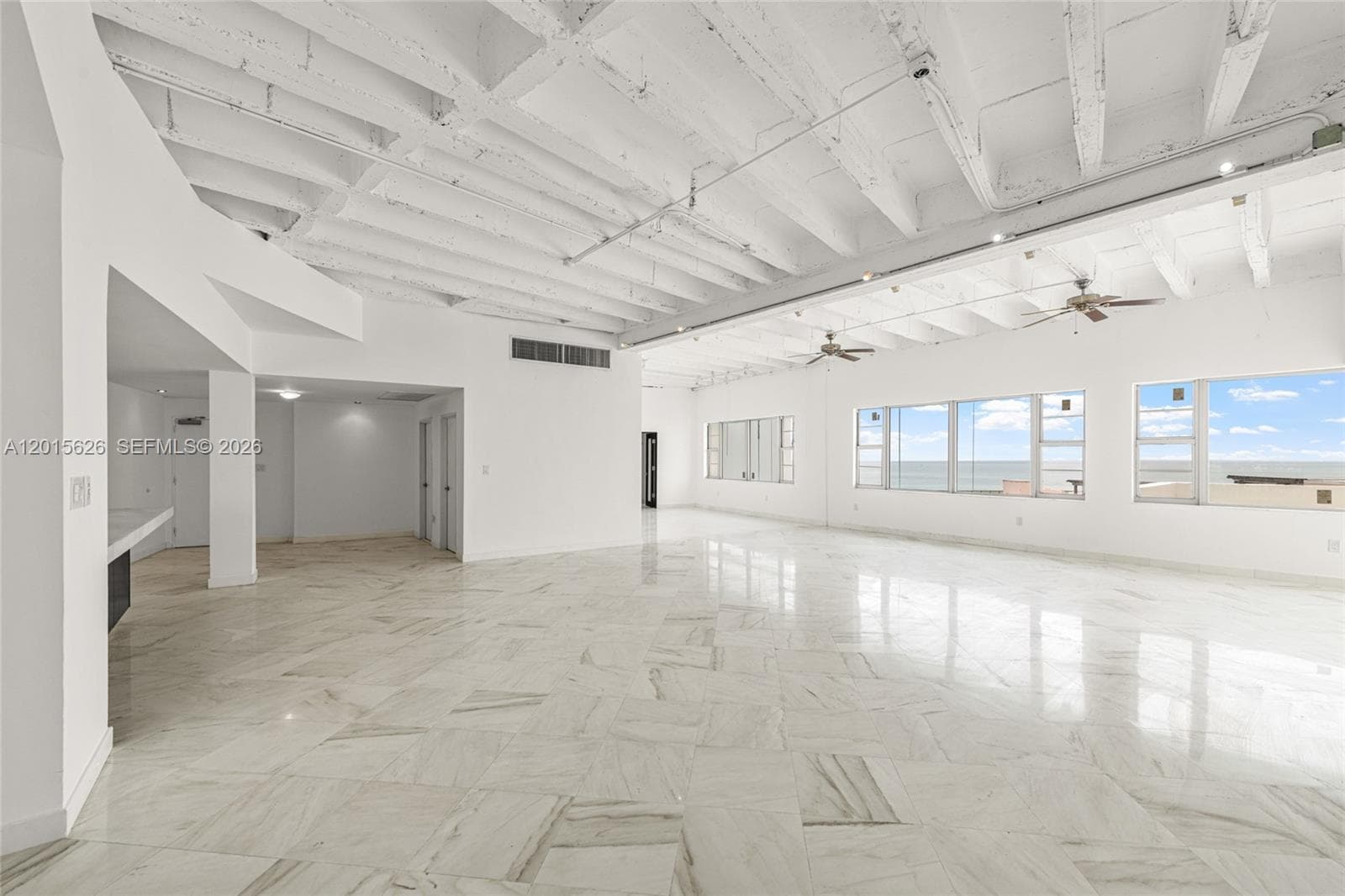 5255 Collins Ave, Miami Beach FL 33140 photo 4