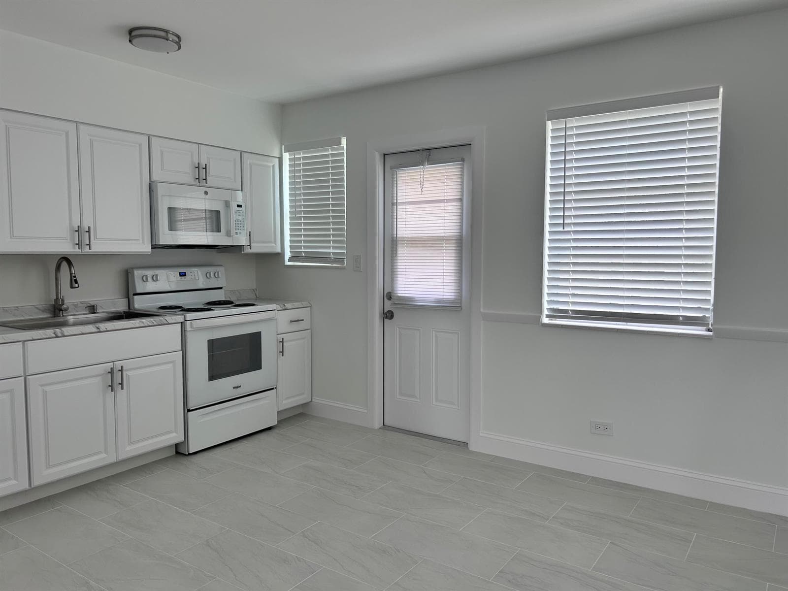 630 Prosperity Farms Road # 2, North Palm Beach FL 33408 photo 5