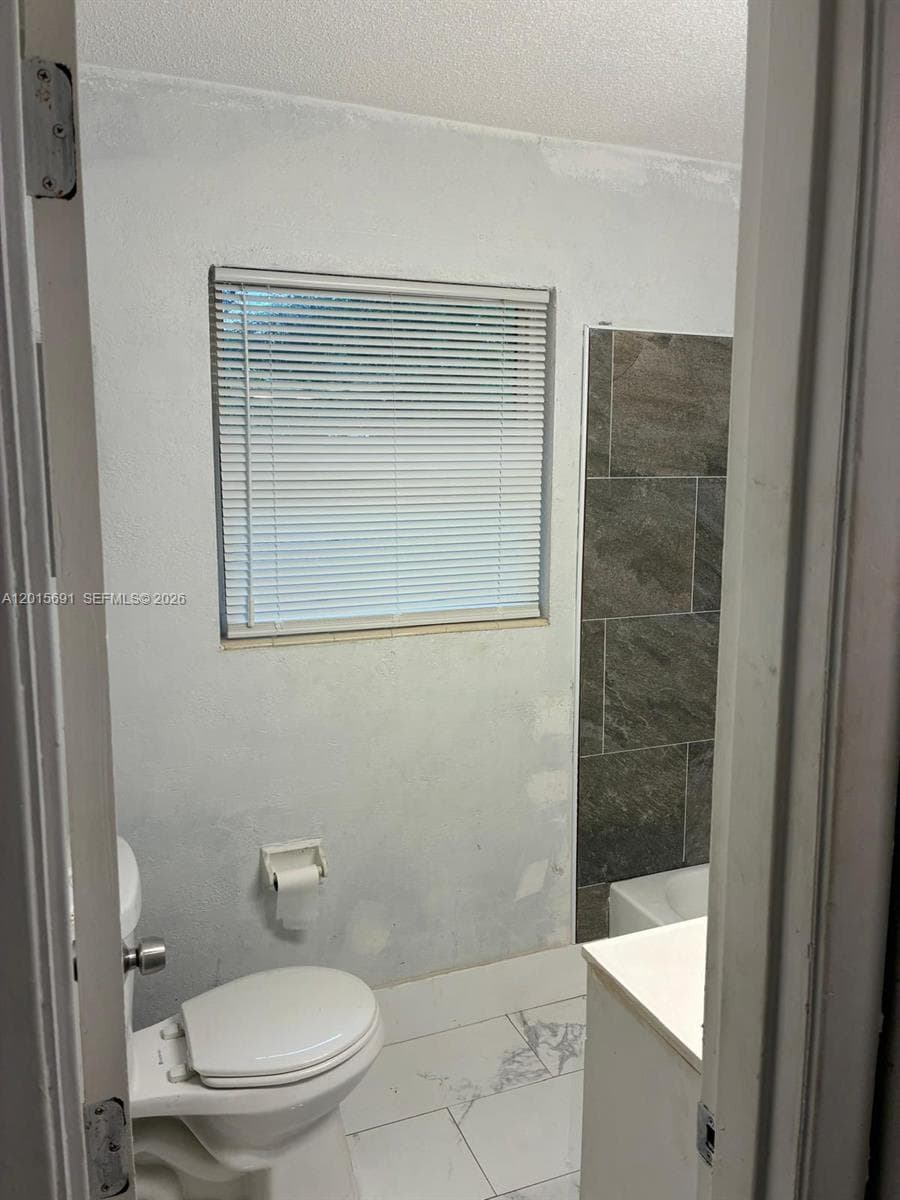 1 ST REGIS DR, Other City - In The State Of Florida FL 32505 photo 4