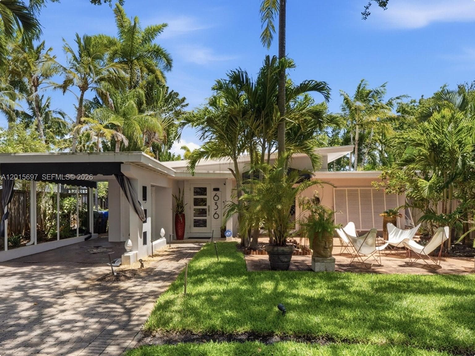 636 NE 17th Ter, Fort Lauderdale FL 33304