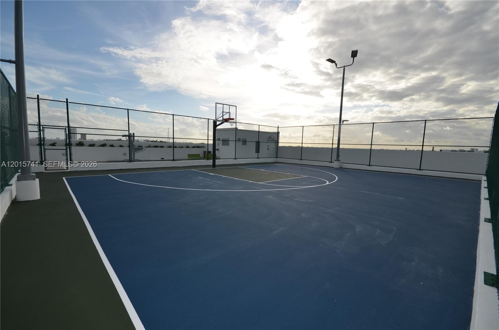 16385 Biscayne Blvd # 519, North Miami Beach FL 33160 photo 5
