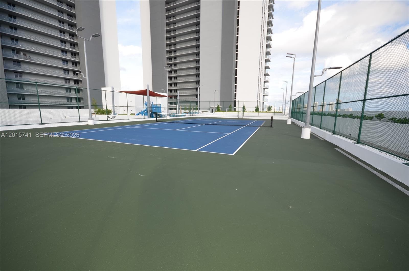 16385 Biscayne Blvd # 519, North Miami Beach FL 33160 photo 4