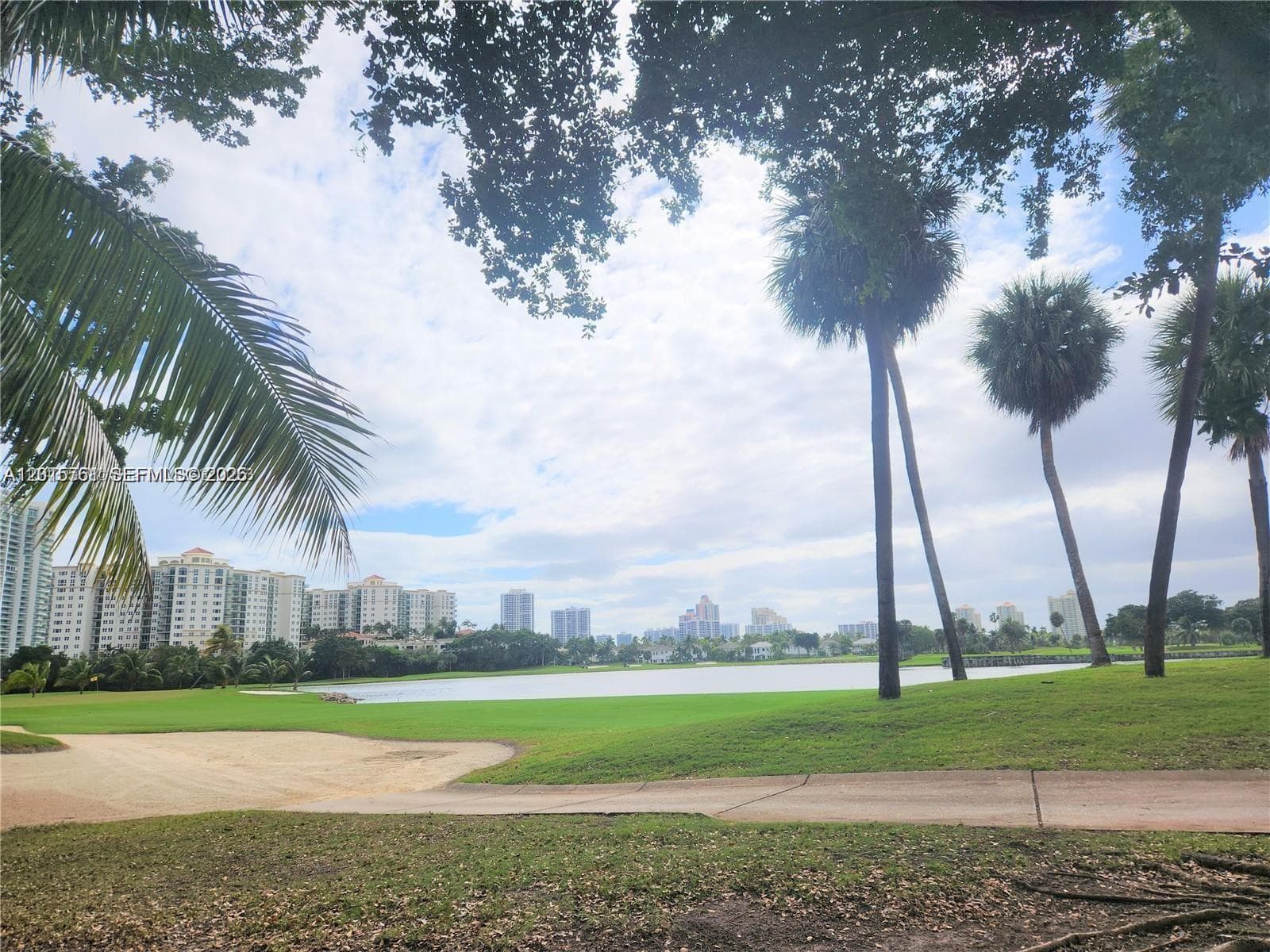 3375 N Country Club Dr # 203, Aventura FL 33180 photo 4