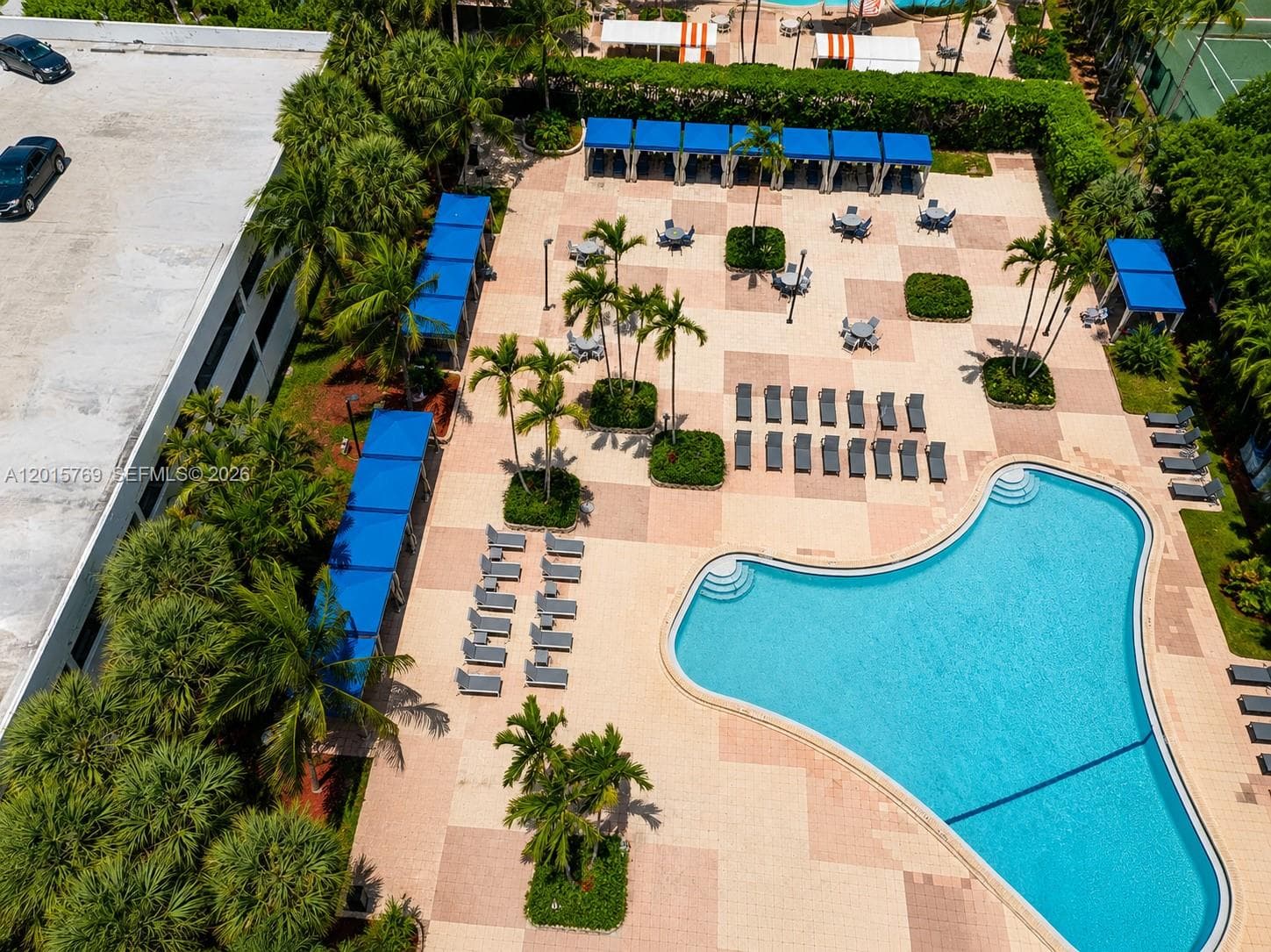 19370 Collins Ave # 902, Sunny Isles Beach, FL 33160 photo 3