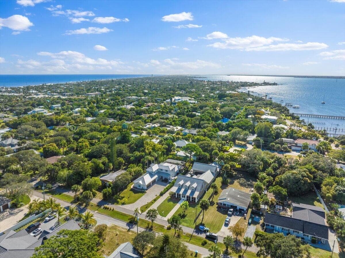 531 Sunset Boulevard, Melbourne Beach FL 32951 photo 2