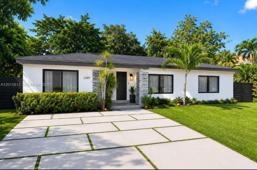 2349 NE 173rd St, North Miami Beach FL 33160