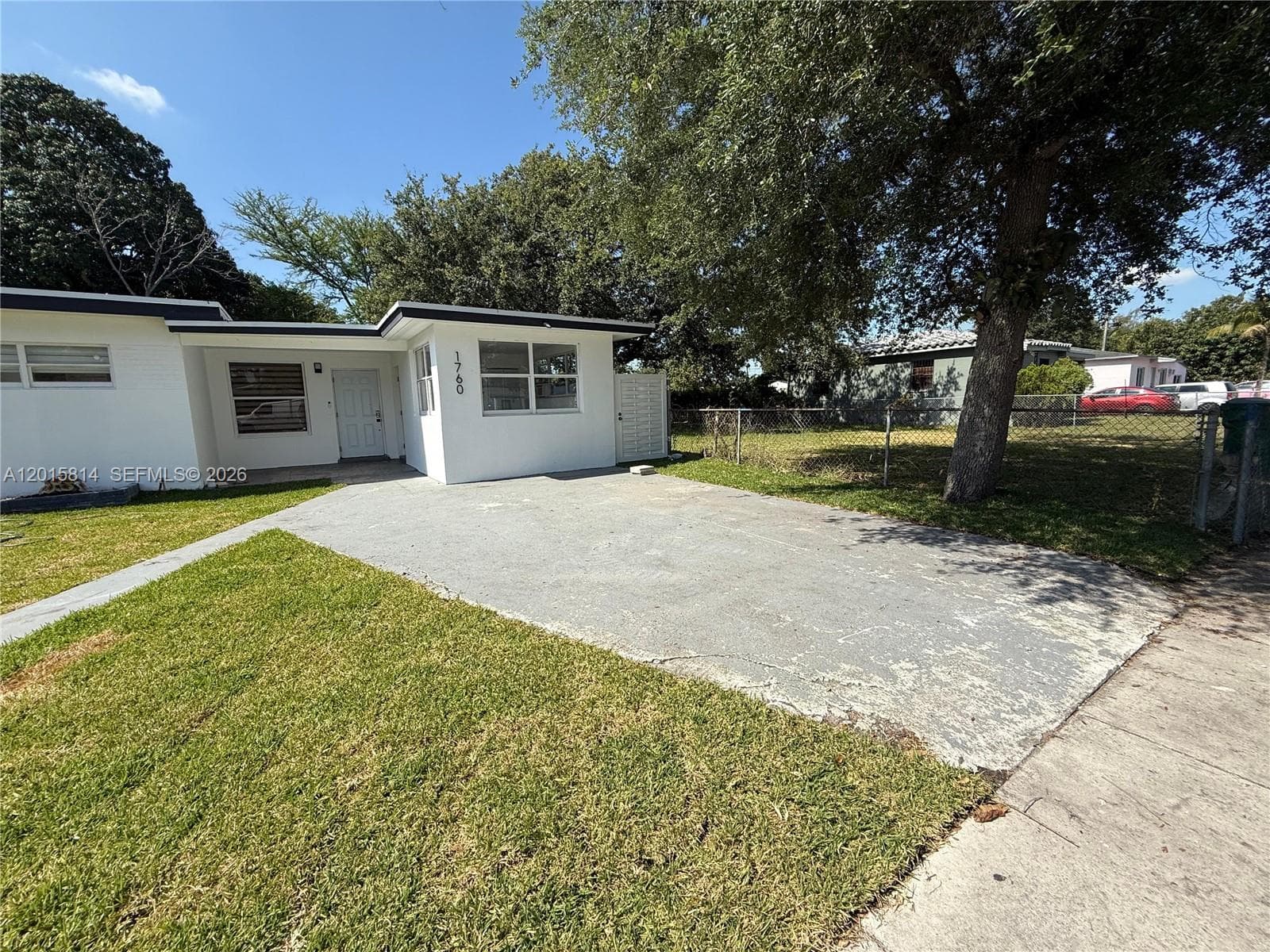 1760 NW 84th St, Miami FL 33147