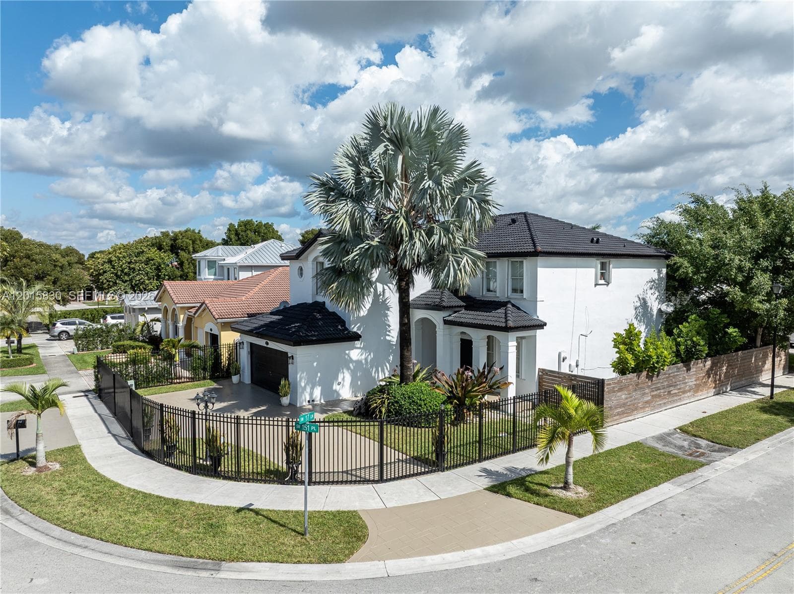 1733 SW 151st Pl, Miami FL 33185 photo 4