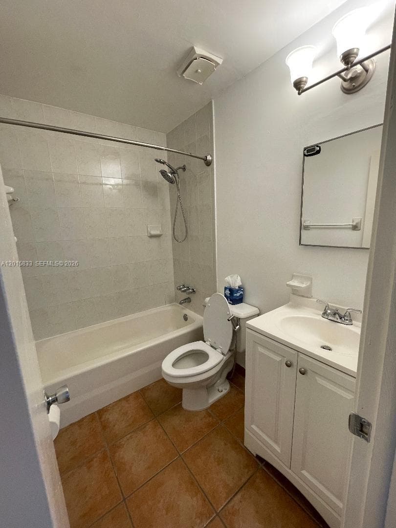 10112 SW 20th St, Miami FL 33165 photo 5