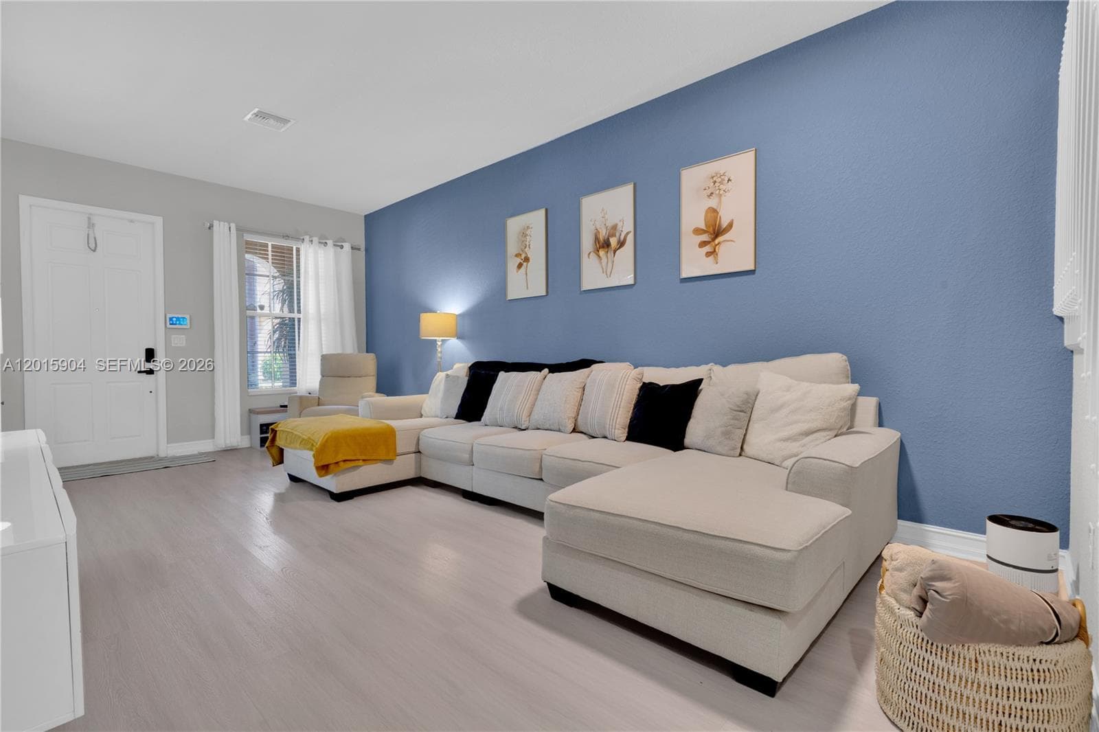 6893 Julia Gardens Dr, Coconut Creek FL 33073 photo 4
