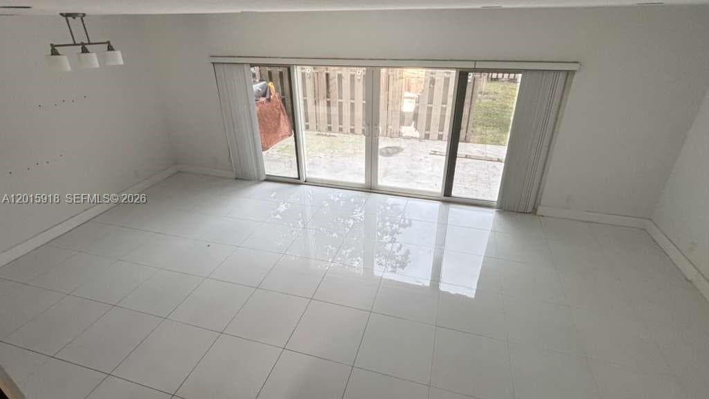 8195 NW 8th MANOR # 3, Plantation FL 33324 photo 3