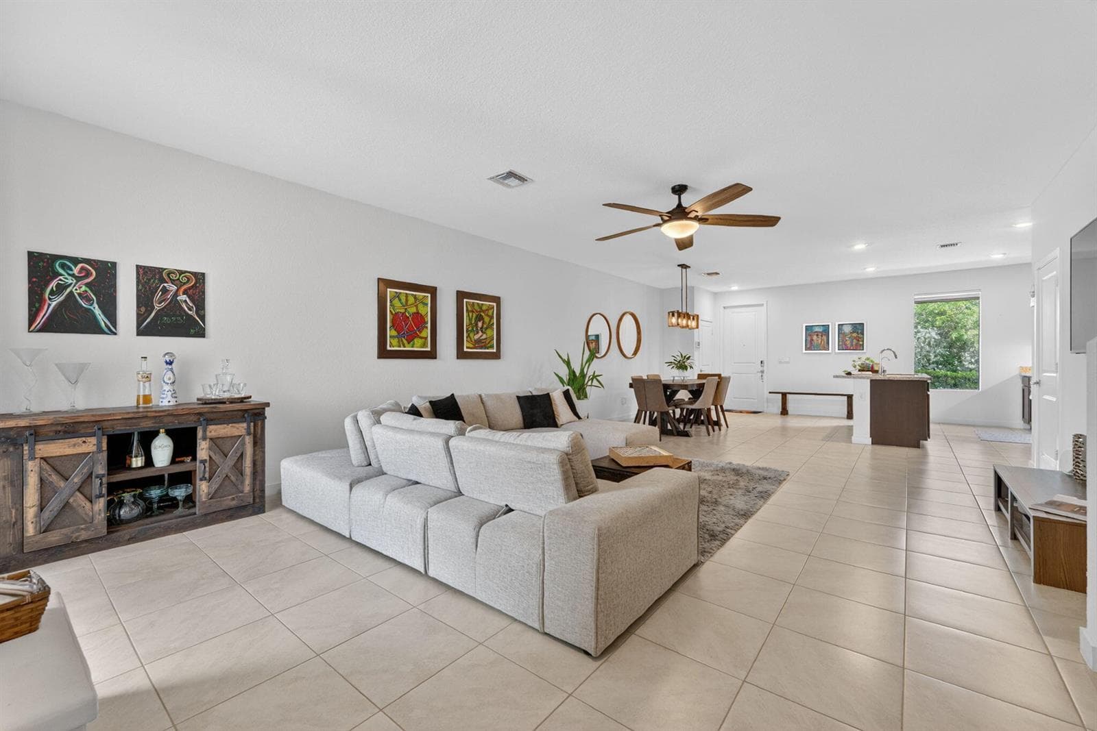 527 NW 17th Street, Fort Lauderdale FL 33311 photo 3