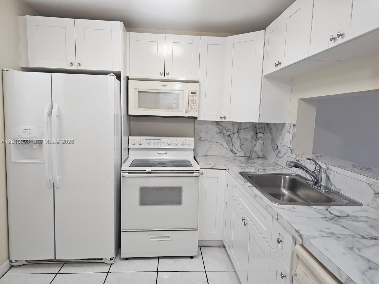 10825 SW 112th Ave # 103, Miami FL 33176 photo 3
