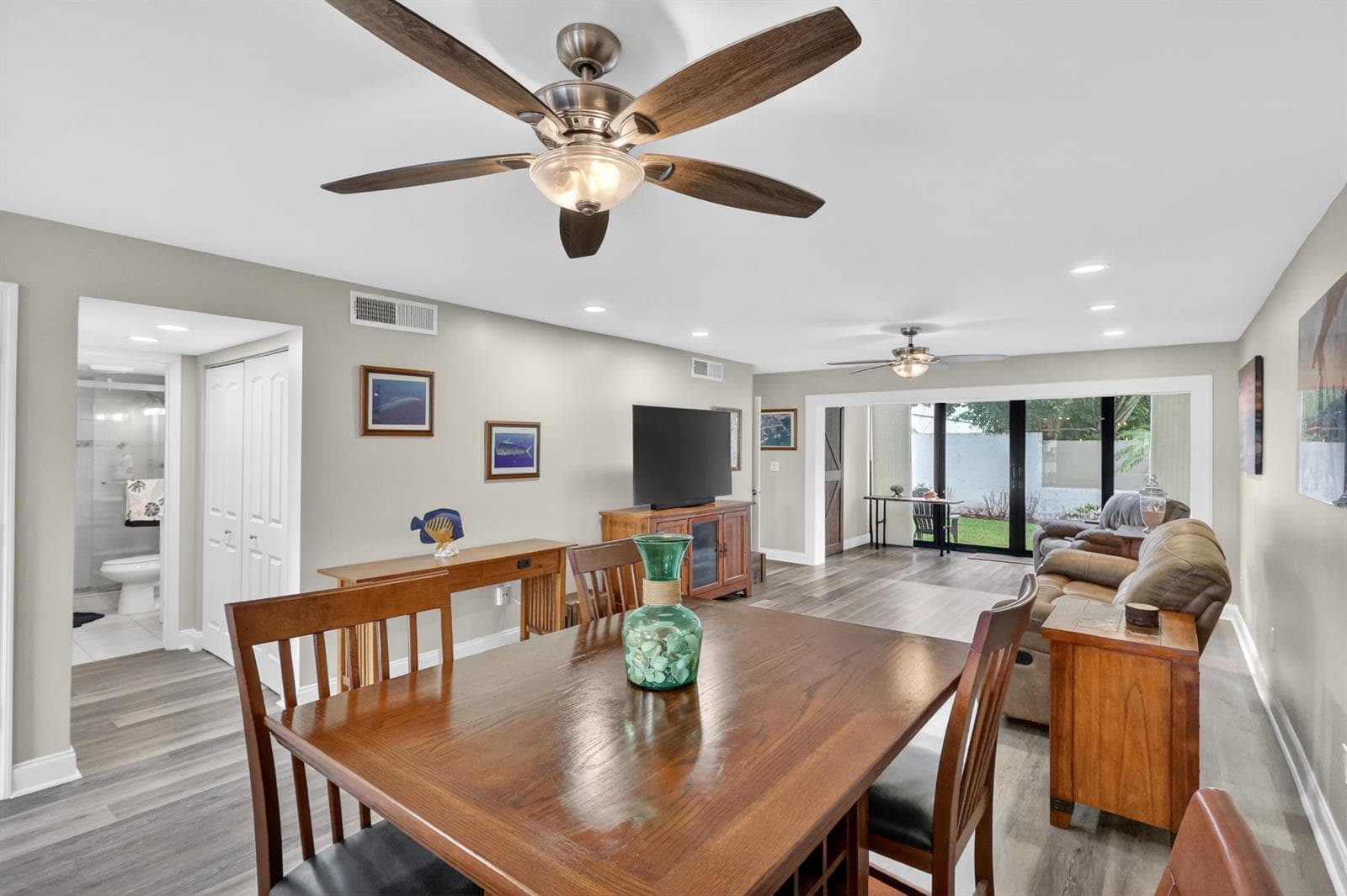 1600 NE Dixie Highway # 104, Jensen Beach FL 34957 photo 3