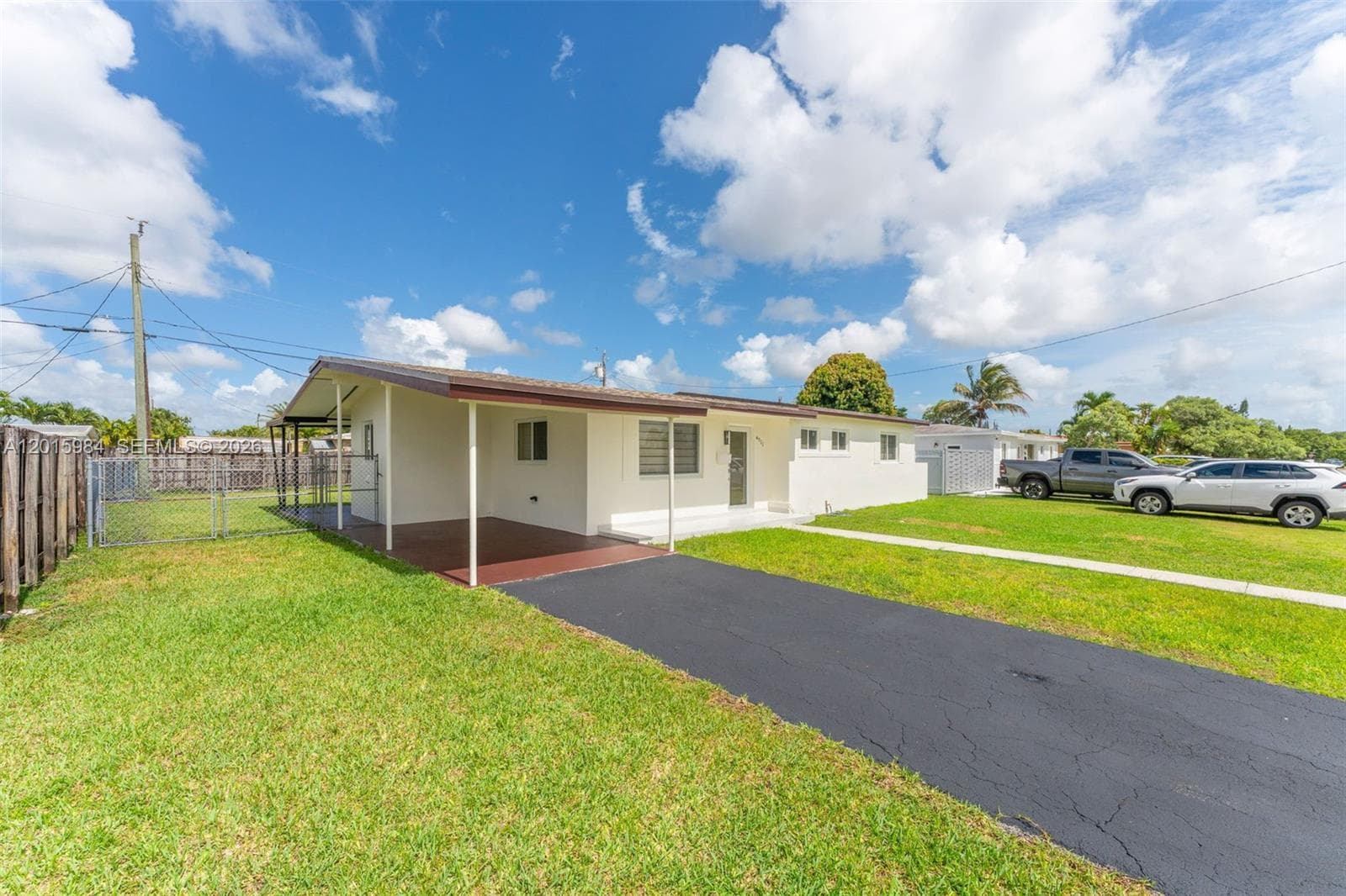 4211 SW 97th Pl, Miami FL 33165 photo 2
