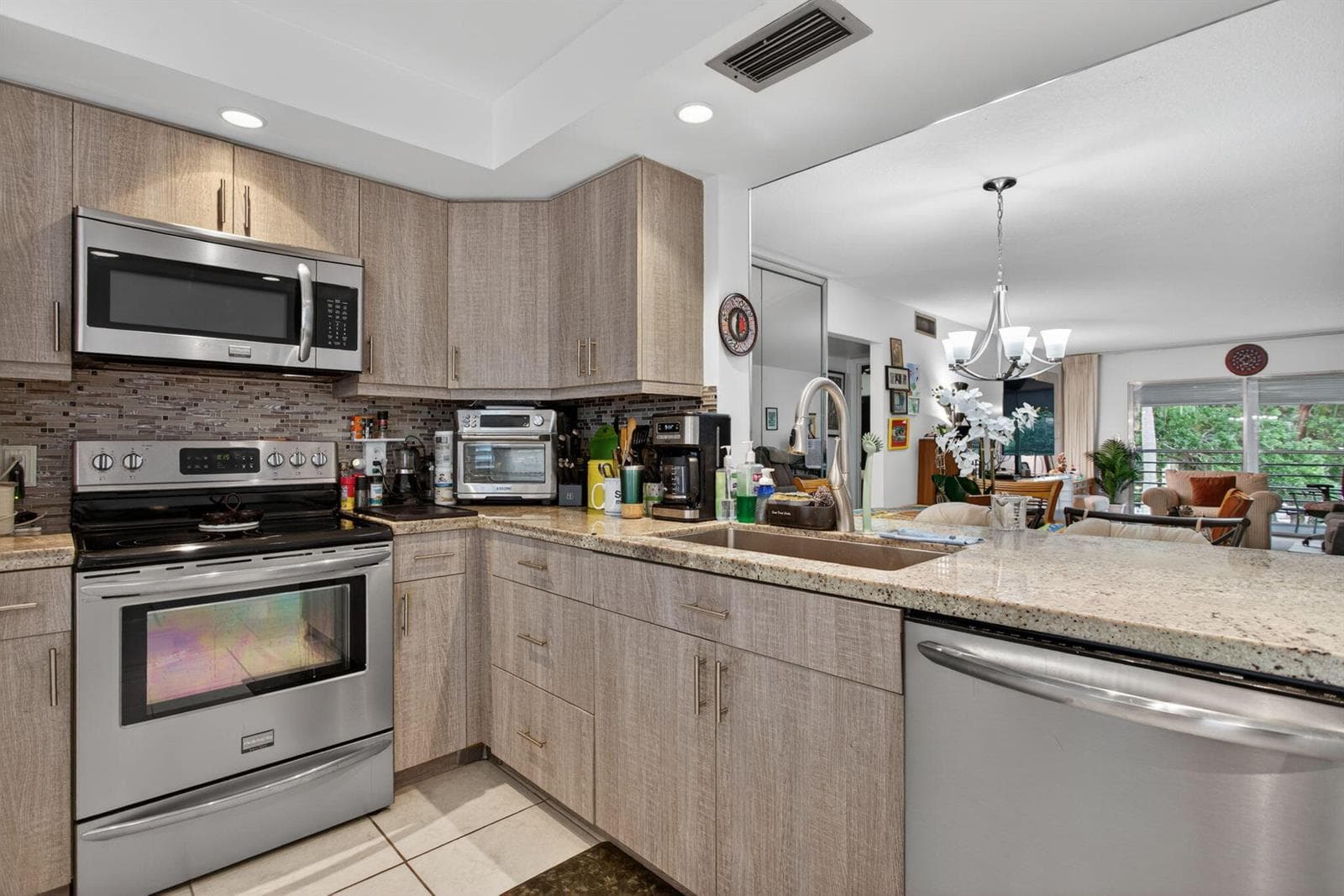 3002 Portofino Isle # E3, Coconut Creek FL 33066 photo 4