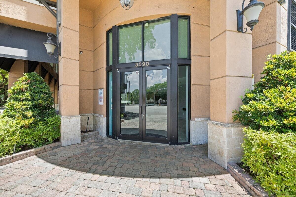 3590 Coral Way # 502, Miami FL 33145 photo 4