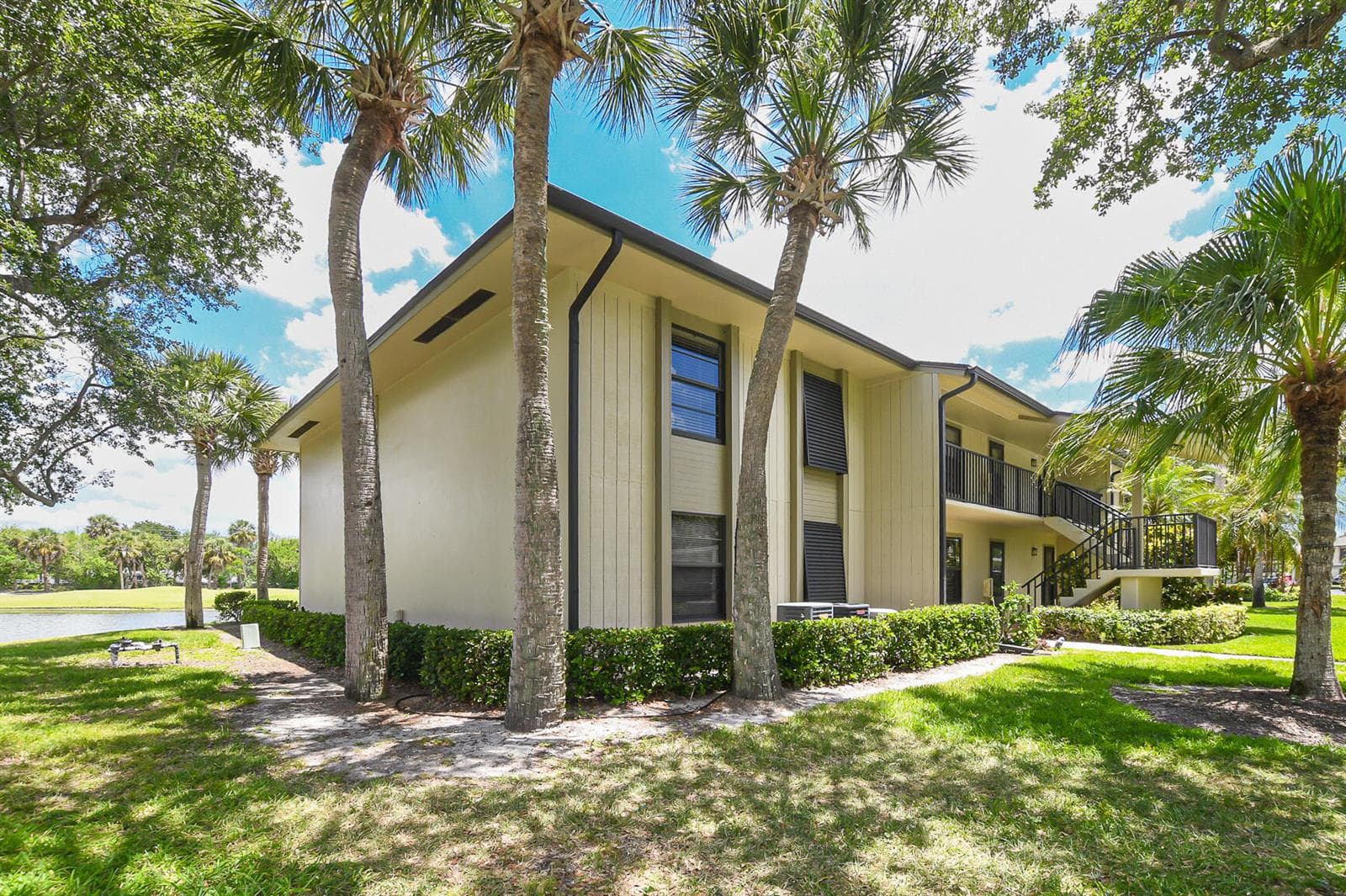 20 Plantation Drive # 101, Vero Beach FL 32966 photo 3