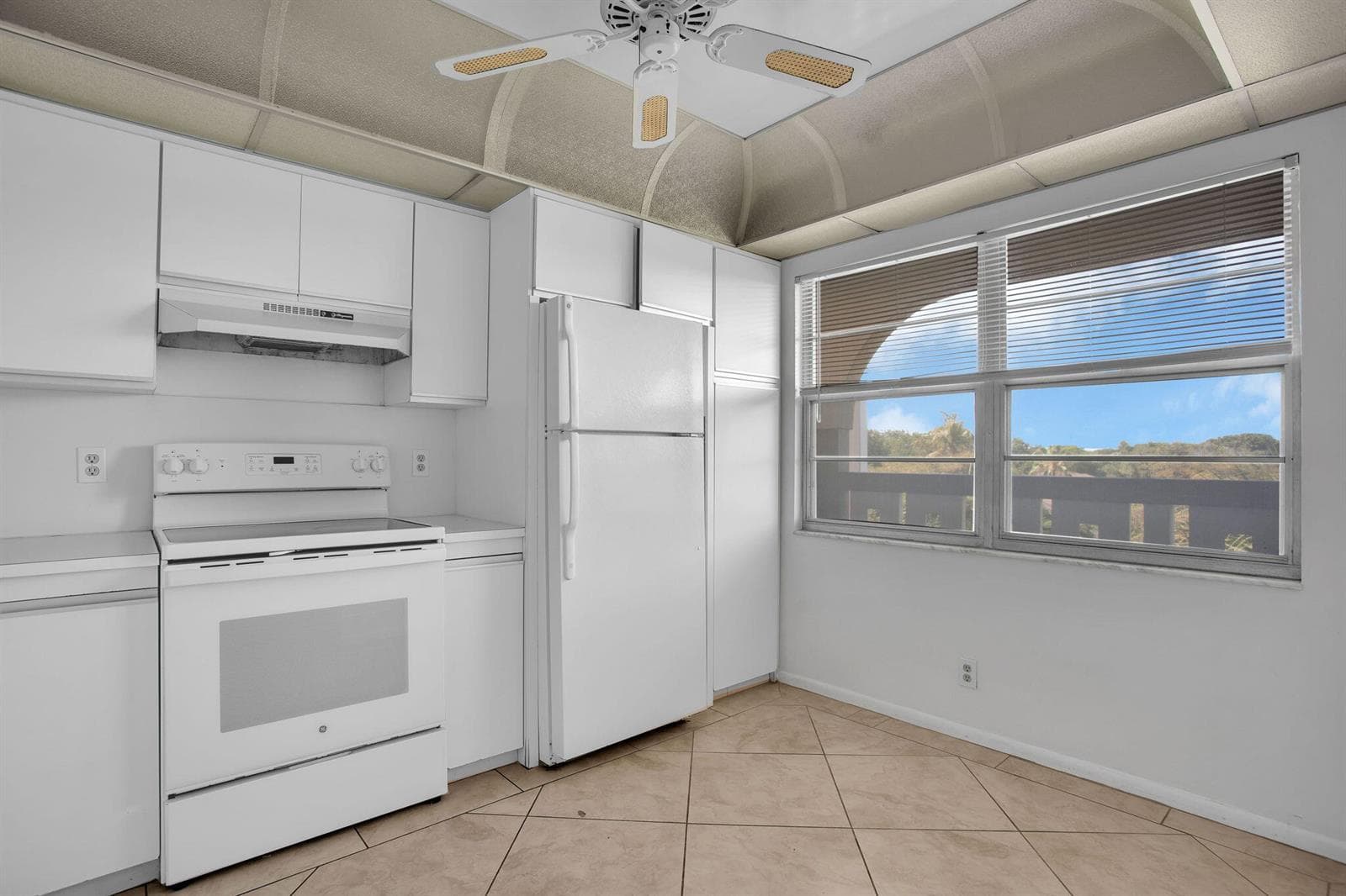 3405 Bimini Lane # M4, Coconut Creek FL 33066 photo 5