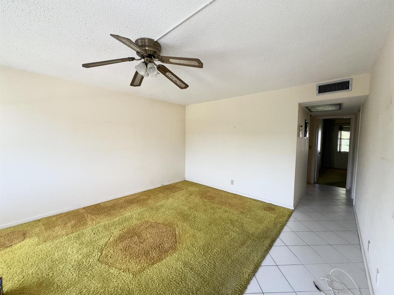 392 Grantham F # 392, Deerfield Beach FL 33442 photo 5