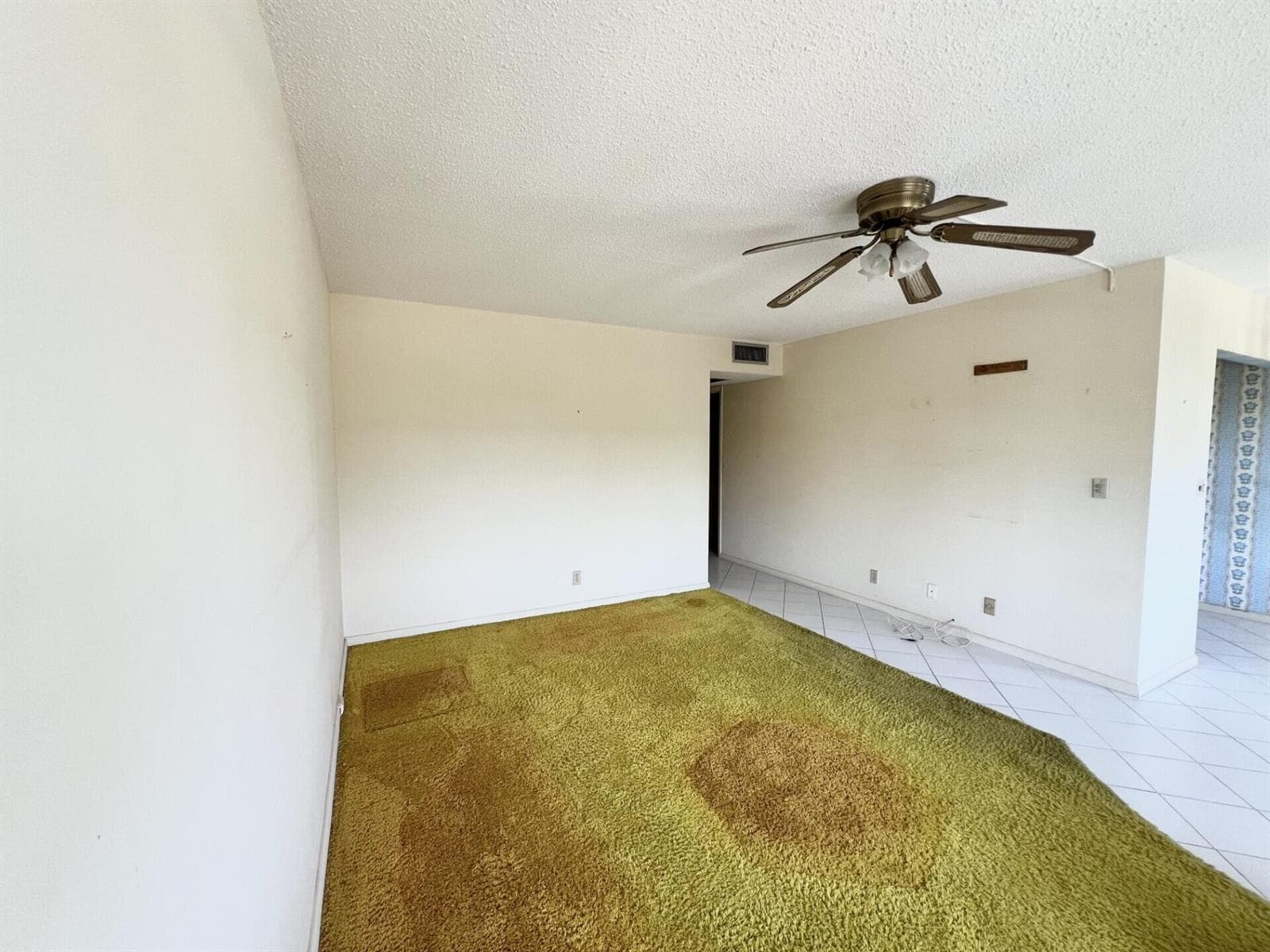 392 Grantham F # 392, Deerfield Beach FL 33442 photo 4