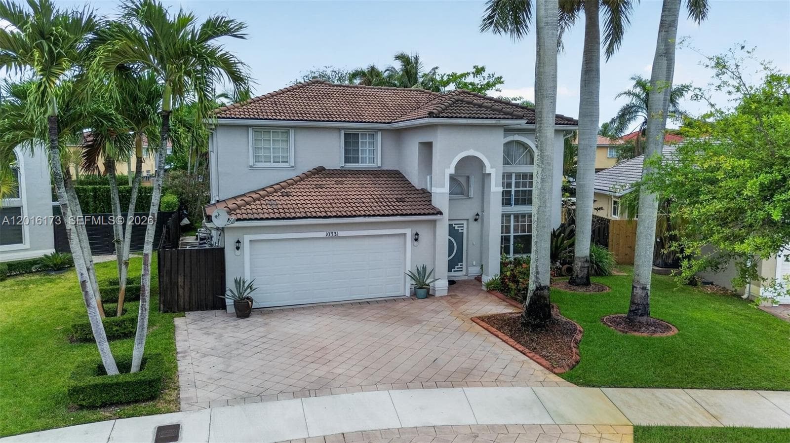 10331 SW 164th Ct, Miami FL 33196 photo 2