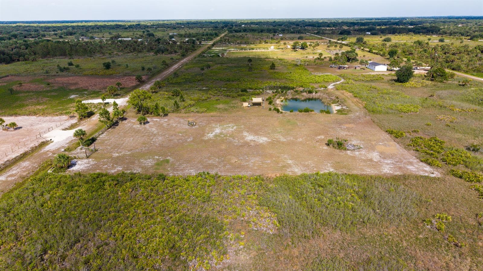 21228 NW 280th Street, Okeechobee FL 34972 photo 2