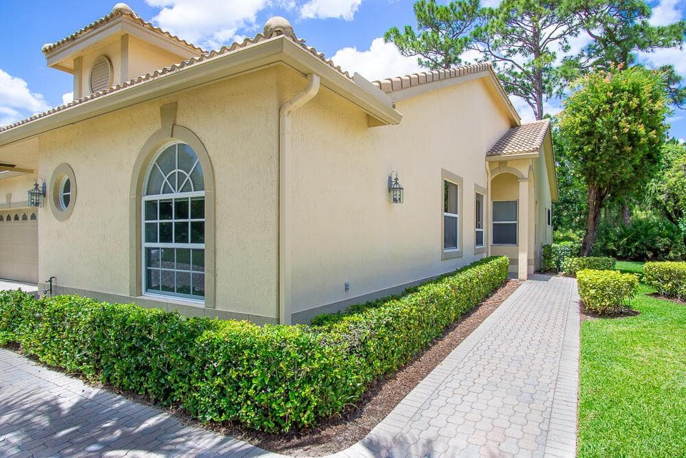 7084 Torrey Pines Circle, Port St. Lucie FL 34986 photo 3