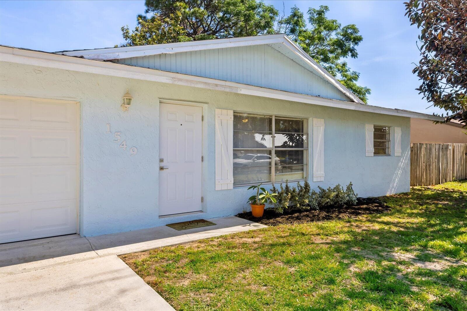 1549 SE Minorca Avenue, Port St. Lucie FL 34952 photo 3