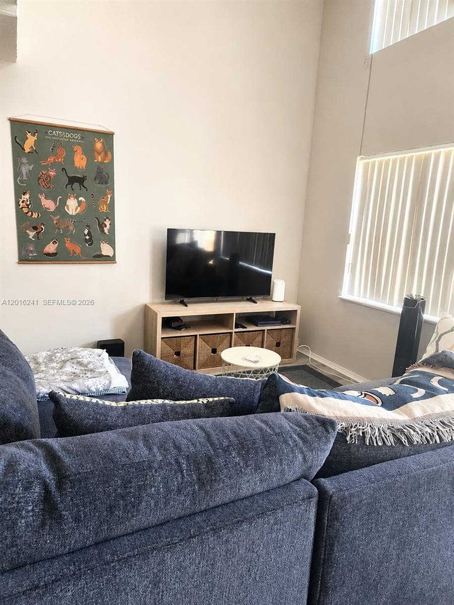 18051 NW 68th Ave # K201, Hialeah FL 33015 photo 4