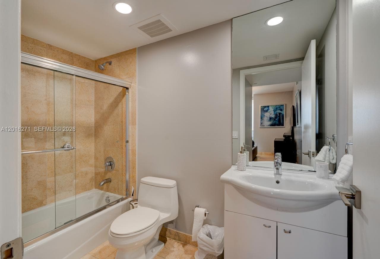 1830 S Ocean Dr # 4903, Hallandale Beach FL 33009 photo 4