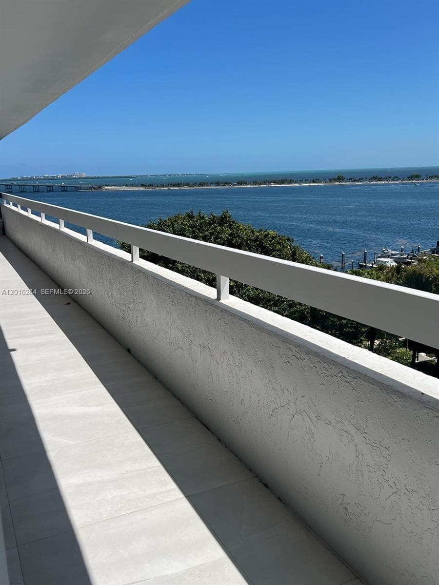 Imperial at Brickell photo 2