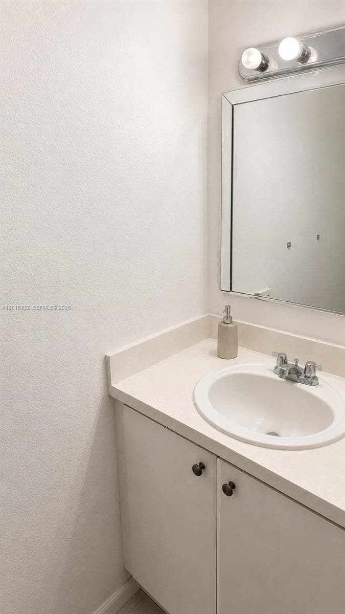 17911 NW 68th Ave # M201, Hialeah FL 33015 photo 3