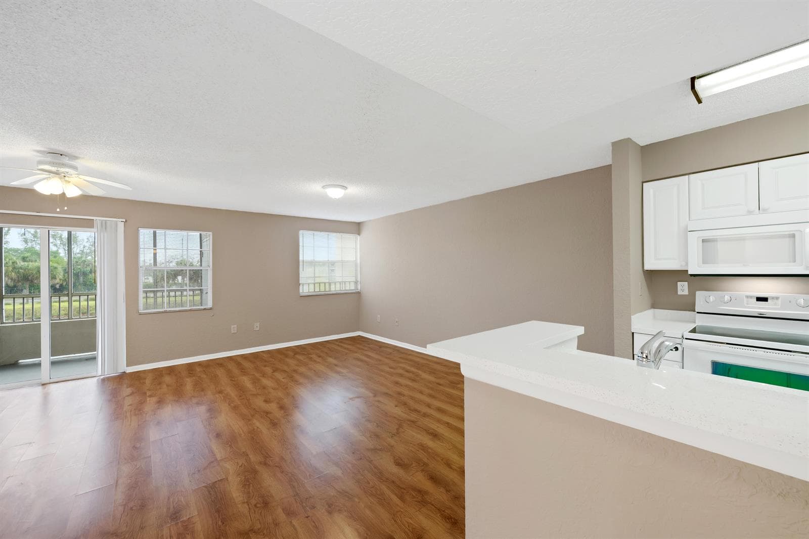 2861 N Oakland Forest Drive # 202, Oakland Park FL 33309 photo 5